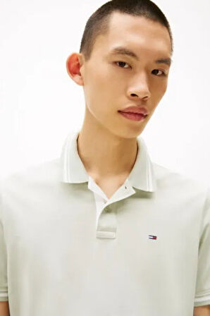 Tommy Jeans Erkek Tişört-DM0DM21846