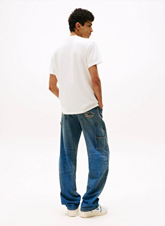 Tommy Jeans Bisiklet Yaka Baskılı Beyaz Erkek T-Shirt DM0DM21585YBL TJM REG BADGE PLAY TE