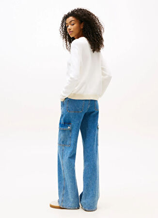 Tommy Jeans Yuvarlak Yaka Standart Nakışlı Ekru Kazak Kadın DW0DW20970YBL