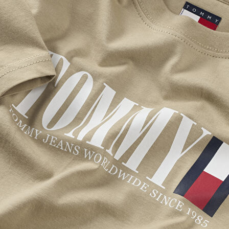 TOMMY HILFIGER Erkek Marka Logolu Pamuklu Günlük Kullanıma Uygun Khaki T-Shirt DM0DM21941 RBV