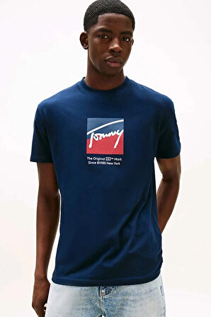 Tommy Jeans Erkek Tişört-DM0DM21940Dark Night Navy