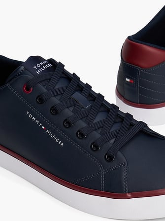 TOMMY HILFIGER Erkek Marka Logolu Günlük Kullanıma Uygun Lacivert Sneaker FM0FM05739 DW5
