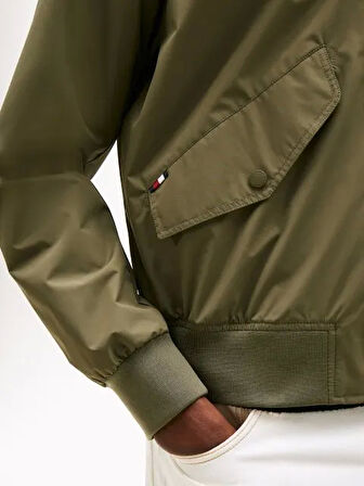 Tommy Hilfiger Erkek Katlanabilir Su Geçirmez Bomber Ceket MW0MW39629PLI