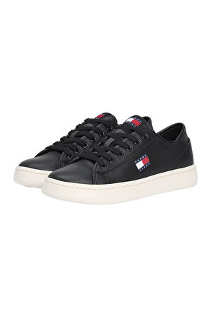 Kadın Hafif Tabanlı Kort Sneaker - Siyah | 38