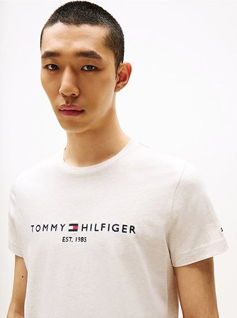 TOMMY HILFIGER Erkek Marka Logolu Organik Pamuklu Günlük Kullanıma Uygun Bej T-Shirt MW0MW11797 HGF