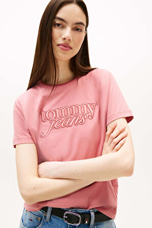 Tommy Jeans Kadın Tişört-DW0DW21388