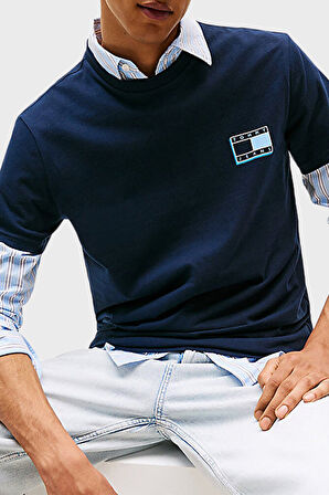 Tommy Jeans Erkek T Shirt DM0DM21577 C1G