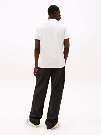 Tommy Jeans TJM REG FLAG LINEAR SS TEE EXT Erkek Beyaz T-shirt DM0DM21911YBL