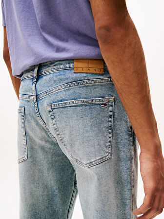 TOMMY HILFIGER Erkek Marka Logolu Çift Cep Şık Görünüşlü Günlük Kullanıma Uygun Denim Mavi Jeans DM0DM21239 1A5