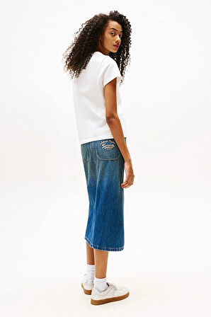 Tommy Jeans Kadın Çiçekli Bayrak Desenli Beyaz T-shirt DW0DW20897YBL