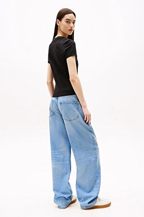 Kadın Linear Logo Slim T-Shirt - Siyah | L