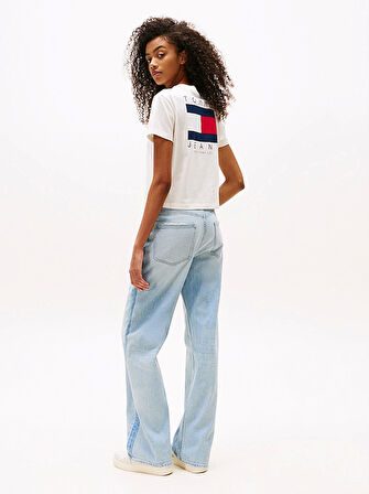 Tommy Jeans TJW REG SH TOMMY US FLAG SS TEE Kadın Beyaz T-shirt DW0DW21423YBH
