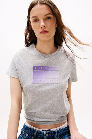Tommy Jeans Kadın Tişört-DW0DW20905