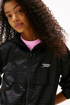 Tommy Jeans Script Kadın Siyah Yağmurluk  DW0DW20952BDS