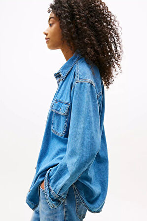 Kadın Rahat Kalıp Çift Göğüs Cepli Kot Gömlek - Mavi | XS