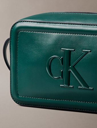 Calvin Klein Kadın Çapraz Çanta LV04F3220GL8H