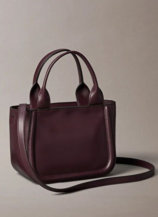 Calvin Klein Koyu Kahve Kadın Çapraz Çanta LV04F3219G