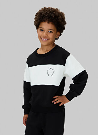 Calvin Klein Çizgili Siyah Erkek Çocuk Eşofman Takımı IB0IB02573BEH