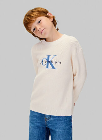 Calvin Klein Bisiklet Yaka Regular Fit Nakışlı Ekru Erkek Çocuk Kazak IB0IB02598PGB