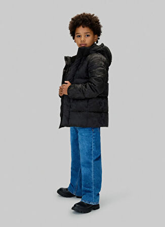Calvin Klein Siyah Erkek Çocuk Şişme Mont IB0IB02570BEH