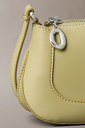 Kadın Metal Aksesuarlı Baget Çapraz Omuz Çanta - Yeşil | undefined