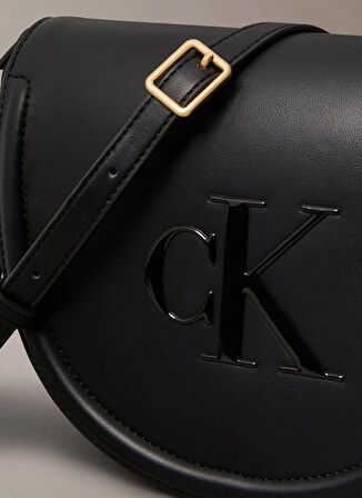 Calvin Klein Siyah Kadın Çapraz Çanta LV04F3221G