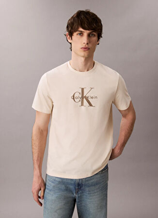 Calvin Klein Jeans Bisiklet Yaka Baskılı Krem Erkek T-Shirt LV04RB862G67U SS Hero Monologo Tee