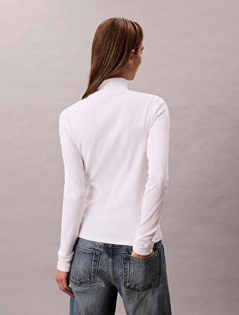 Calvin Klein Uzun Kollu Dokuma Etiketli Kadın Beyaz Gömlek LV047D203G-YAA