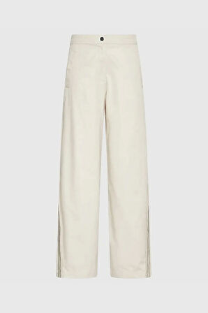 Calvin Klein Jeans Pamuklu Twill Tamamı Baskılı Logolu Çizgili Kadın Beyaz Pantolon LV044D612G-GTR
