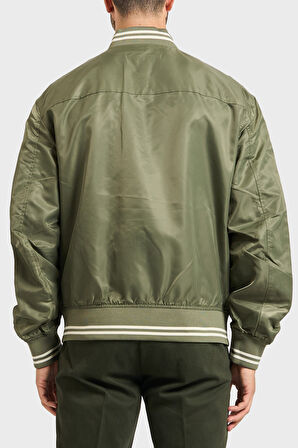 Calvin Klein Erkek Mont LV04RD524G LDY