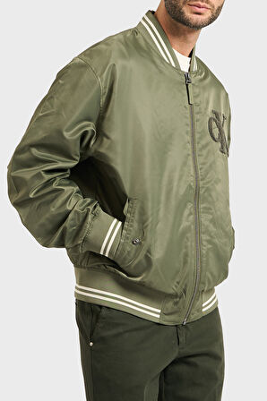 Calvin Klein Erkek Mont LV04RD524G LDY