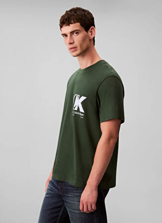 Calvin Klein Bisiklet Yaka Yeşil Erkek T-Shirt LV04RD823GLLG_SS 20S EU CK OVERLAP