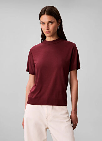 Calvin Klein Yuvarlak Yaka Düz Kırmızı Kadın T-Shirt LV044B206GGEX