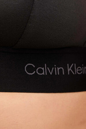 Calvin Klein Kadın Siyah Desteksiz Üçgen Bralet Sütyen LV00QF8610