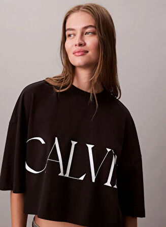 Calvin Klein Jeans Calvin Klein Kısa Grafik Baskılı Kısa Kollu Kadın Siyah T-shirt LV047D206G-UB1
