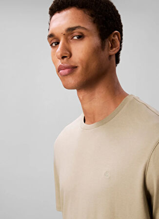 Calvin Klein Bisiklet Yaka Haki Erkek T-Shirt LV04LB275GLKJ_SS SUPIMA CHEST EMB C