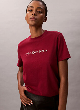 Calvin Klein Jeans Yuvarlak Yaka Baskılı Kırmızı Kadın T-Shirt LV047C912GWFK