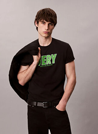 Calvin Klein Jeans Bisiklet Yaka Baskılı Siyah Erkek T-Shirt LV04RD800GUB1 SS 20S SN VERY GRAPHI