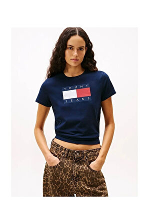 Tommy Jeans Kadın Tişört-DW0DW22562