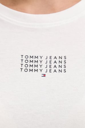 Tommy Jeans Logolu Pamuklu Bisiklet Yaka T Shirt Bayan T SHİRT DW0DW21841 YBL BEYAZ