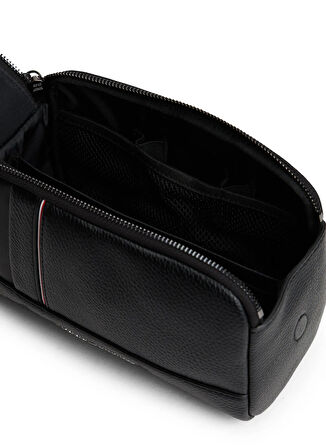 Tommy Hilfiger Siyah Traş Çantası TH CENTRAL WASHBAG