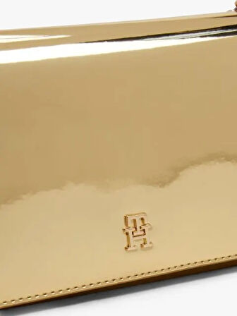 Tommy Hilfiger TH Icon Metalik Zincirli Kapaklı Kadın Gold Cüzdan AW0AW179590HS