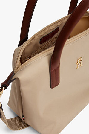 Kadın Popette Metal Amblemli Omuz Çantası - Bej | undefined