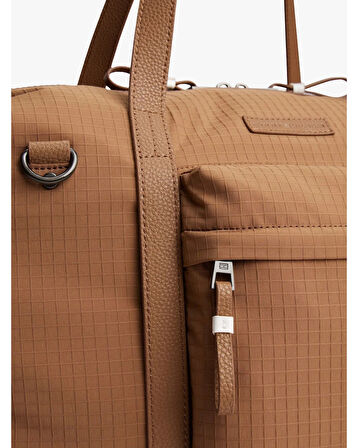 Tommy Hilfiger Unisex El Valizi AM0AM13649GWA