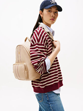 Tommy Hilfiger Popette Soft Kurumsal Kubbe Kadın Bej Sırt Çantası AW0AW180010F4