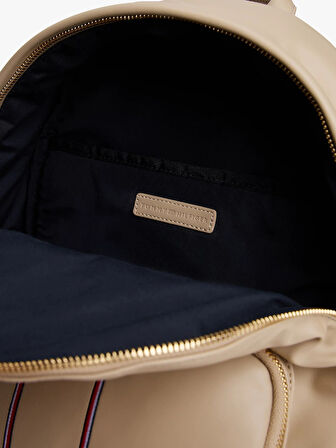 Tommy Hilfiger Popette Soft Kurumsal Kubbe Kadın Bej Sırt Çantası AW0AW180010F4