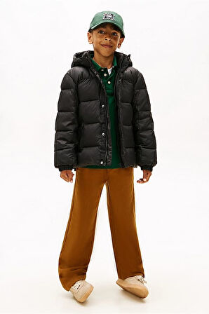 Erkek Çocuk Regular Fit Kabartma Yazı Logolu Kapüşonlu Şişme Mont - Siyah | 8 Yaş