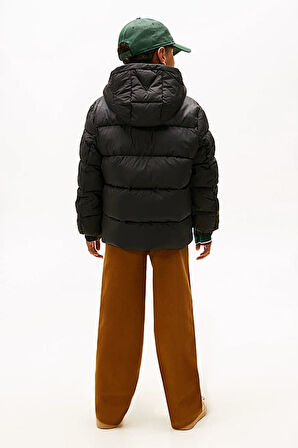 Erkek Çocuk Regular Fit Kabartma Yazı Logolu Kapüşonlu Şişme Mont - Siyah | 12 Yaş