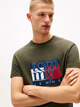 TOMMY HILFIGER Erkek Marka Logolu Organik Pamuklu Bisiklet Yakalı Günlük Kullanıma Uygun Yeşil T-Shirt DM0DM21977 MRH