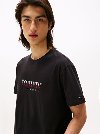 TOMMY HILFIGER Erkek Marka Logolu Bisiklet Yakalı Pamuklu Siyah T-Shirt DM0DM21978 BDS